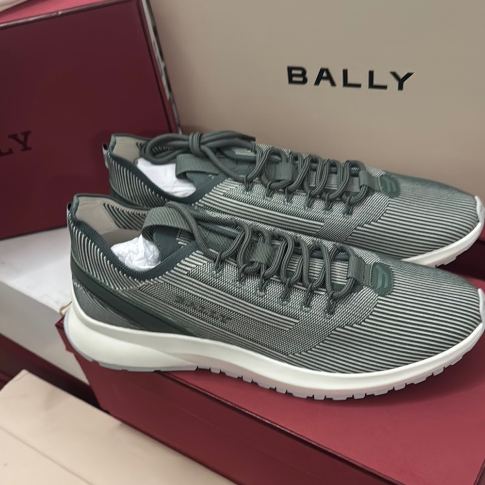 Bally Gray Sneakers Modern Sleek Design